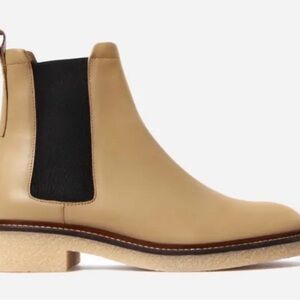 Everlane Women's Tan “The Italian” Chelsea Ankle Boot with Black Elastic Sz 8